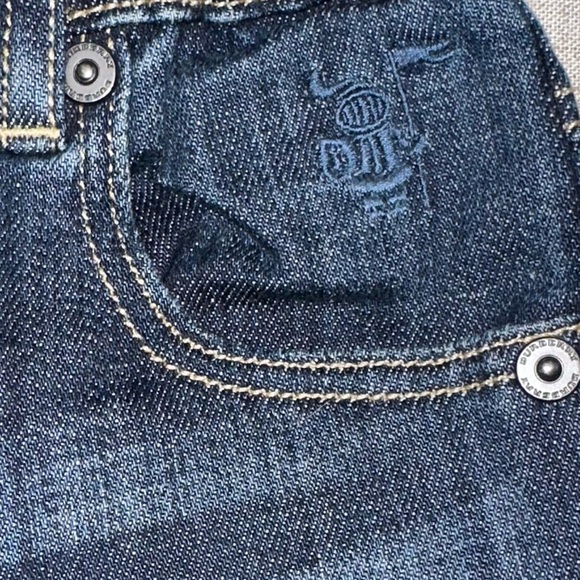 BURBERRY BABY UNISEX JEANS SZ: 2Y 100% AUTHENTIC 100% BRAND NEW W/ TAGS - Picture 13 of 15